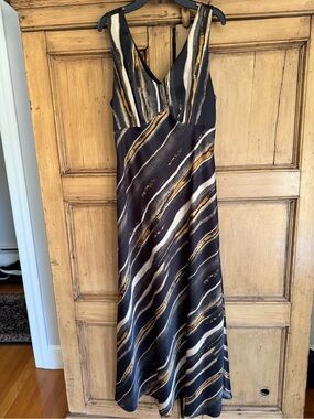 Mila Mae (Nordstrom) Sleeveless V-Neck Black, White & Gold Striped Maxi Dress